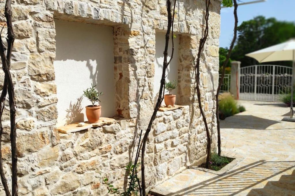 Stone House Kula Milica Villa Mala Cista Buitenkant foto